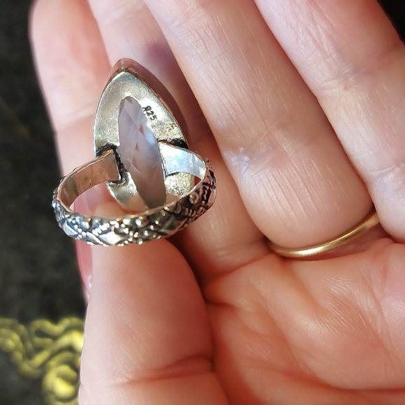 Green Cut Glass Or Dyed Quartz Marquise Sterling Silver 925 Ring Size 7.5 - Picture 6 of 6